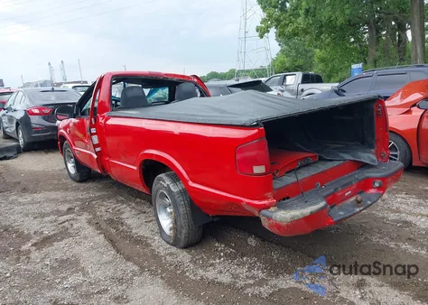 2000 Chevrolet S-10 Ls z USA, uszkodzony, nr VIN 1GCCS14WXYK152055